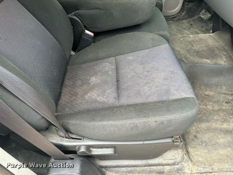 image for item EH6680 2012 Chevrolet Silverado 1500 Ext. Cab pickup truck