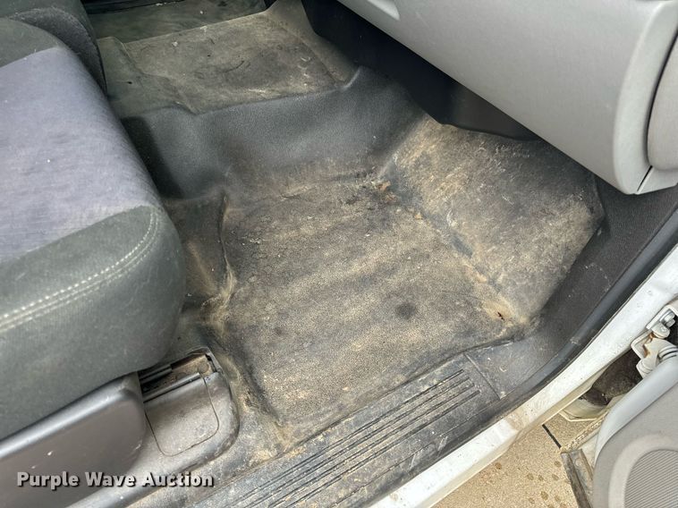 image for item EH6680 2012 Chevrolet Silverado 1500 Ext. Cab pickup truck