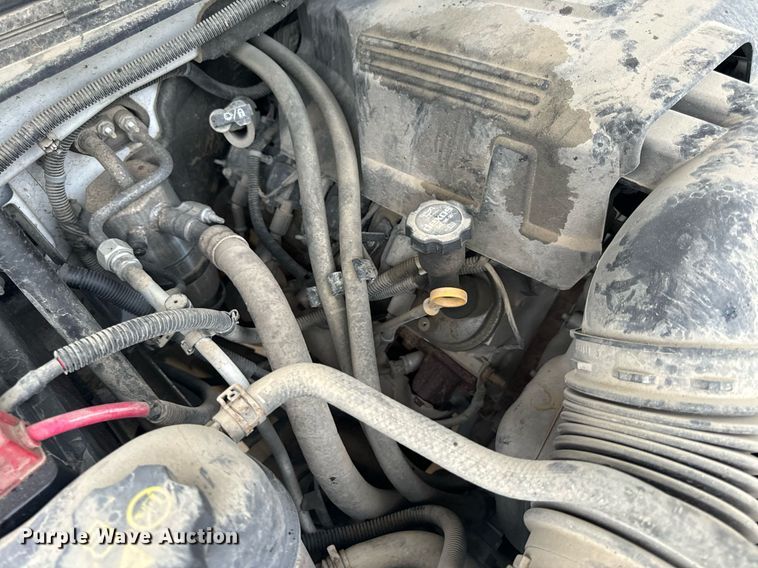 image for item EH6680 2012 Chevrolet Silverado 1500 Ext. Cab pickup truck