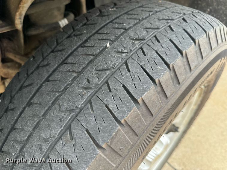 image for item EH6680 2012 Chevrolet Silverado 1500 Ext. Cab pickup truck