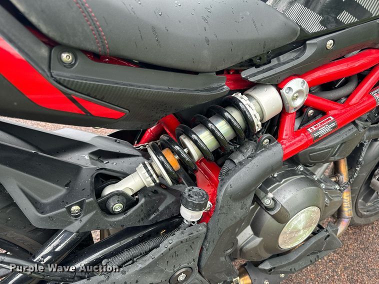 image for item EH6686 2022 Benelli 302S motorcycle