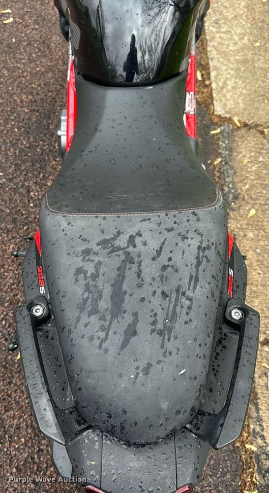 image for item EH6686 2022 Benelli 302S motorcycle