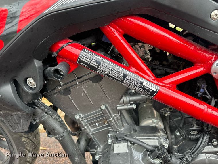 image for item EH6686 2022 Benelli 302S motorcycle