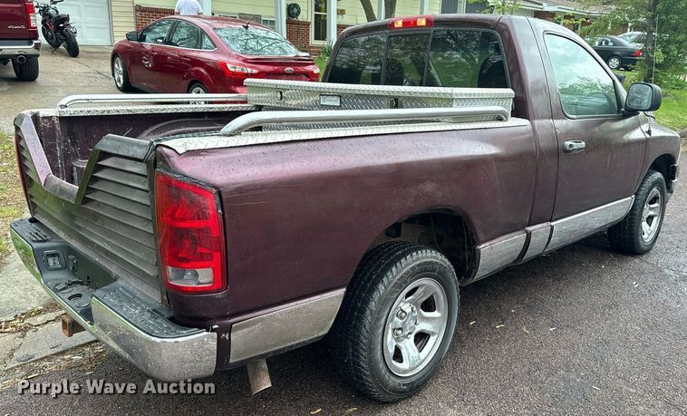 image for item EH6687 2005 Dodge Ram 1500 pickup truck