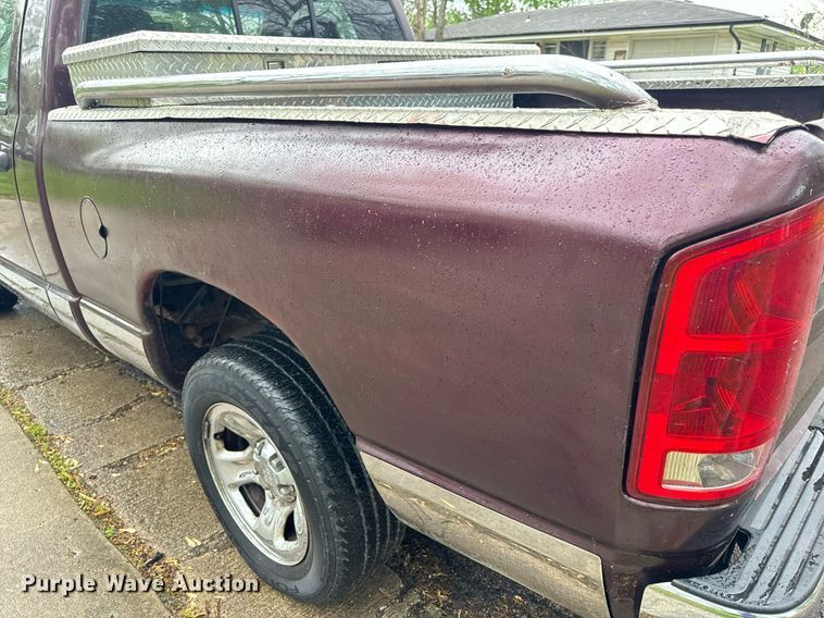 image for item EH6687 2005 Dodge Ram 1500 pickup truck