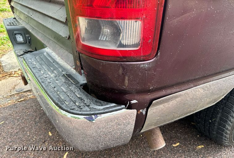 image for item EH6687 2005 Dodge Ram 1500 pickup truck