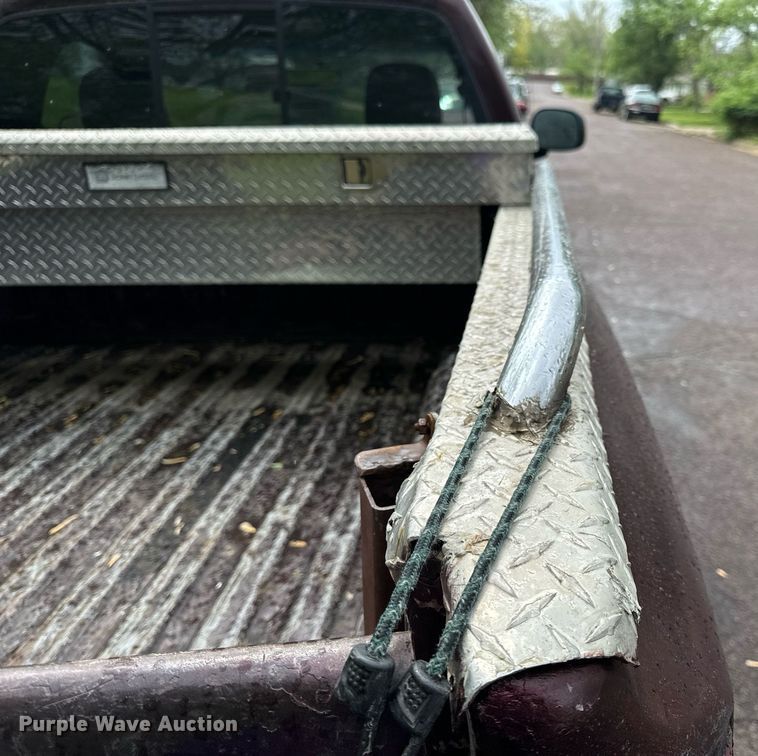 image for item EH6687 2005 Dodge Ram 1500 pickup truck