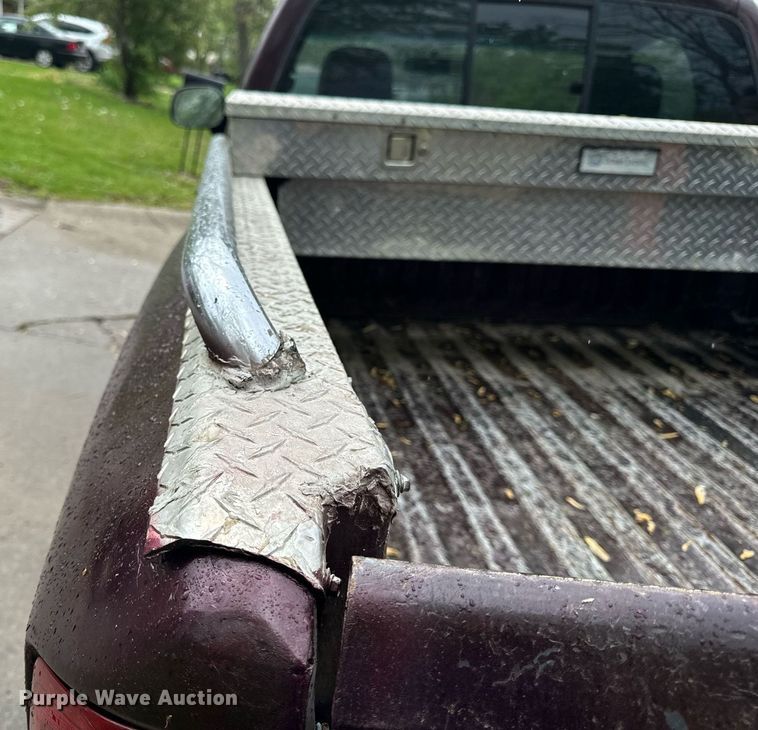 image for item EH6687 2005 Dodge Ram 1500 pickup truck