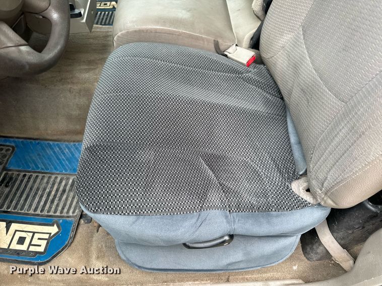 image for item EH6687 2005 Dodge Ram 1500 pickup truck