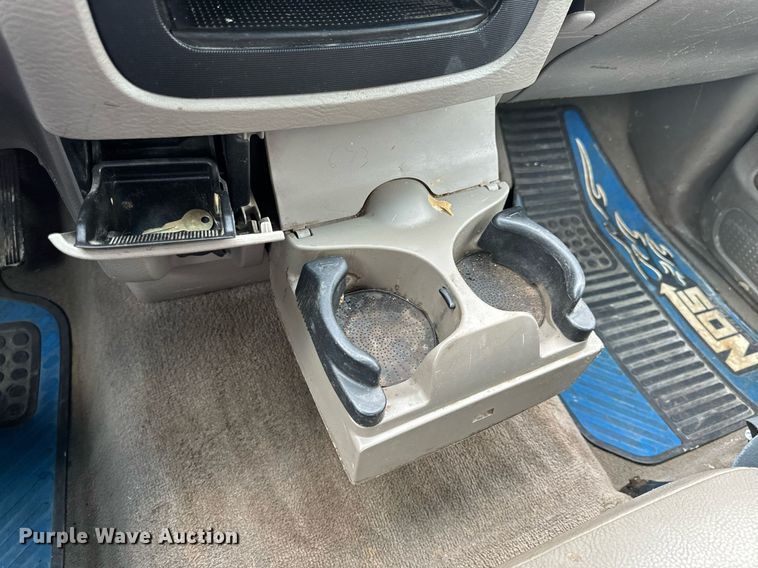 image for item EH6687 2005 Dodge Ram 1500 pickup truck