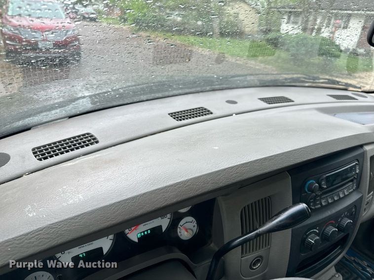 image for item EH6687 2005 Dodge Ram 1500 pickup truck