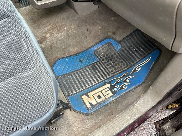 image for item EH6687 2005 Dodge Ram 1500 pickup truck