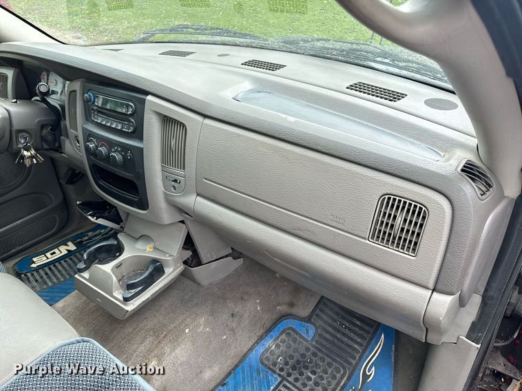 image for item EH6687 2005 Dodge Ram 1500 pickup truck