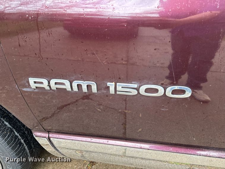 image for item EH6687 2005 Dodge Ram 1500 pickup truck