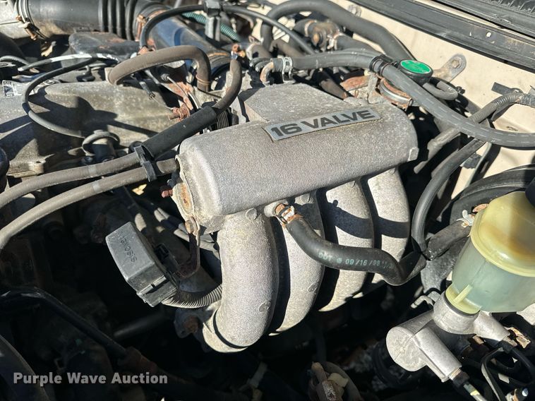 image for item EH6692 1999 Toyota  Tacoma pickup truck