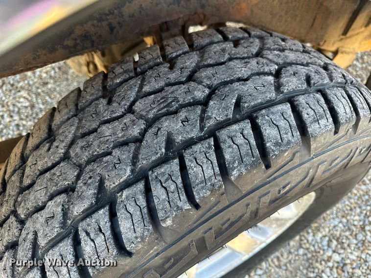 image for item EH6692 1999 Toyota  Tacoma pickup truck