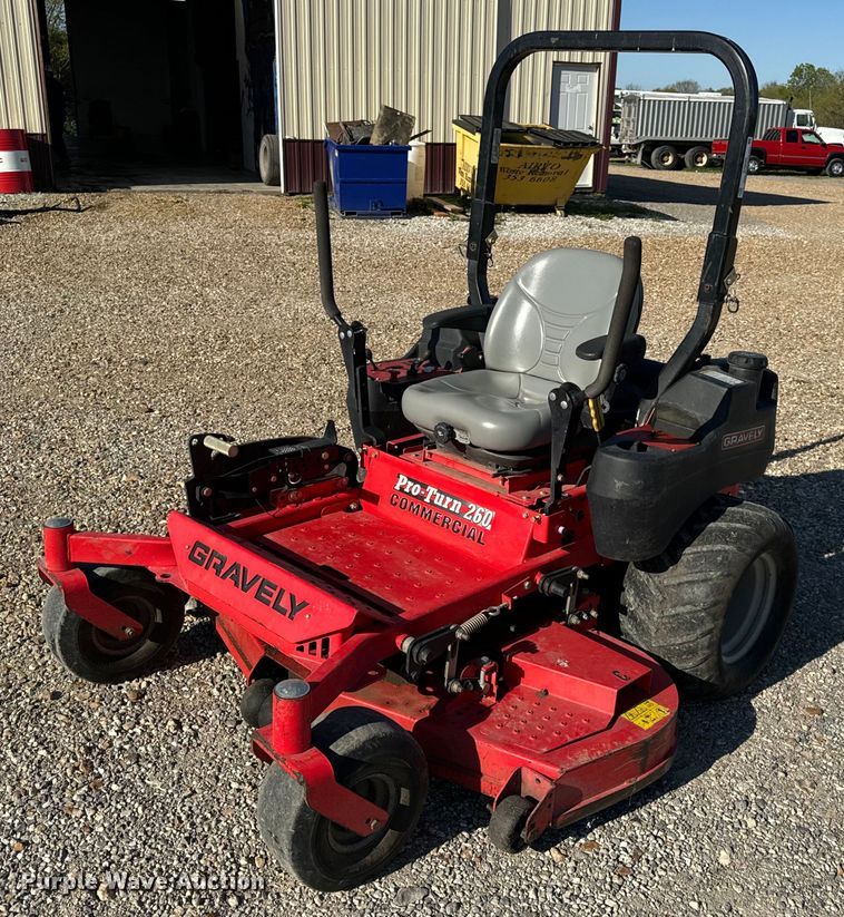 image for item EH6695 Gravely Pro-Turn 260 ZTR lawn mower