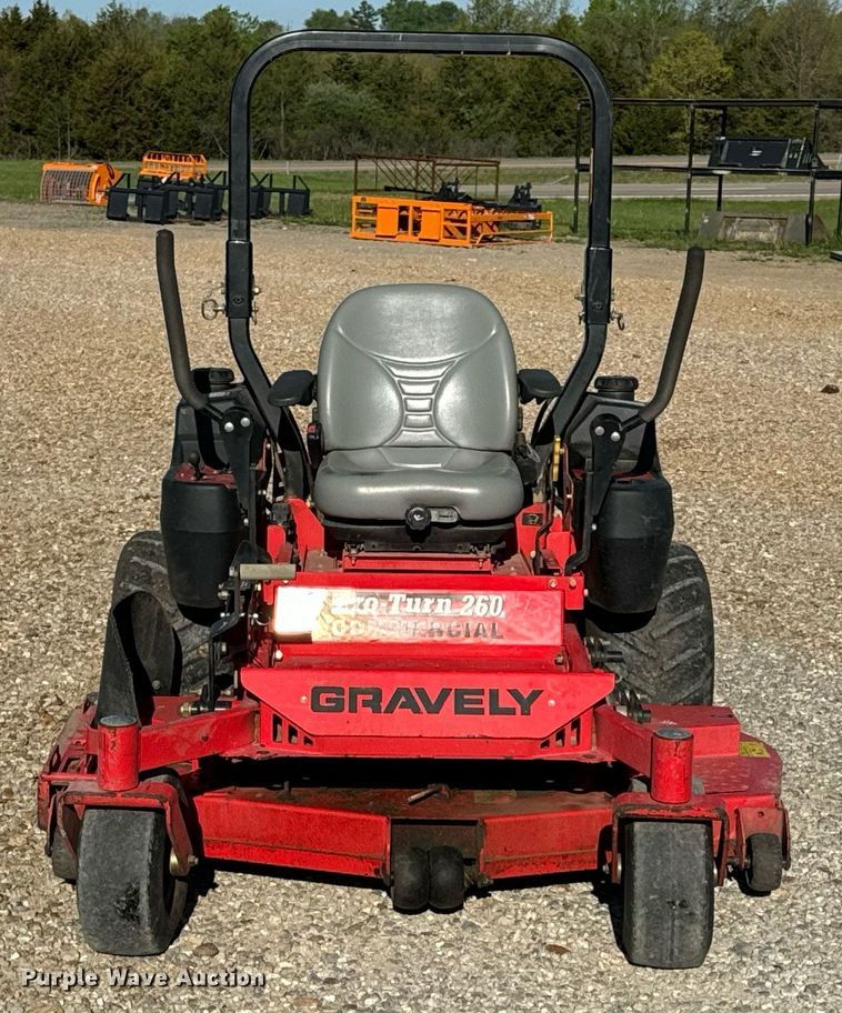 image for item EH6695 Gravely Pro-Turn 260 ZTR lawn mower