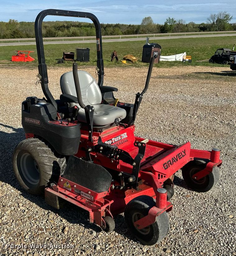 image for item EH6695 Gravely Pro-Turn 260 ZTR lawn mower