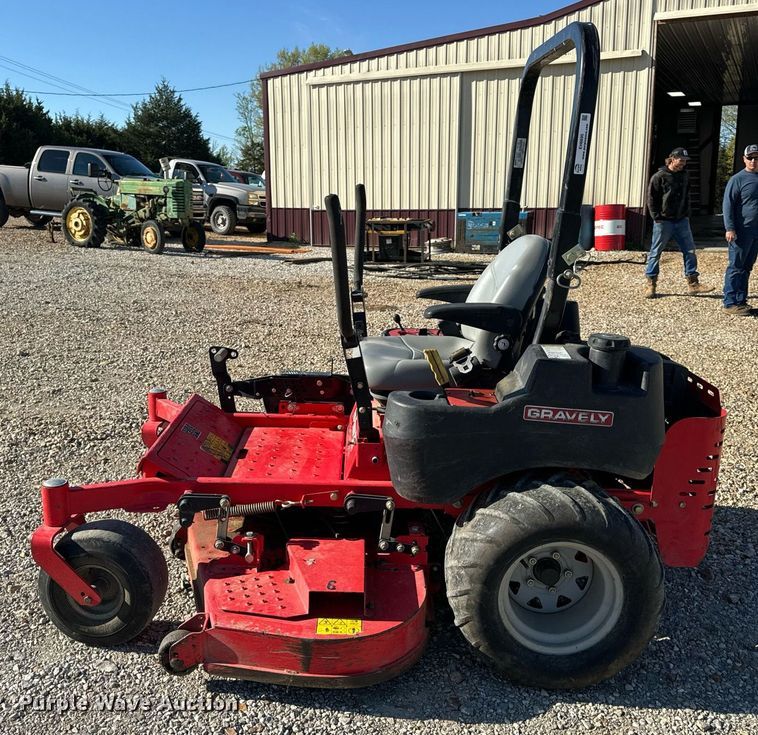 image for item EH6695 Gravely Pro-Turn 260 ZTR lawn mower