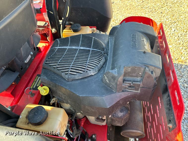 image for item EH6695 Gravely Pro-Turn 260 ZTR lawn mower