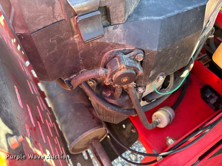 image for item EH6695 Gravely Pro-Turn 260 ZTR lawn mower