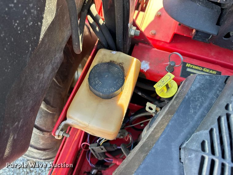 image for item EH6695 Gravely Pro-Turn 260 ZTR lawn mower