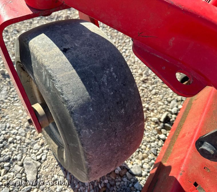 image for item EH6695 Gravely Pro-Turn 260 ZTR lawn mower