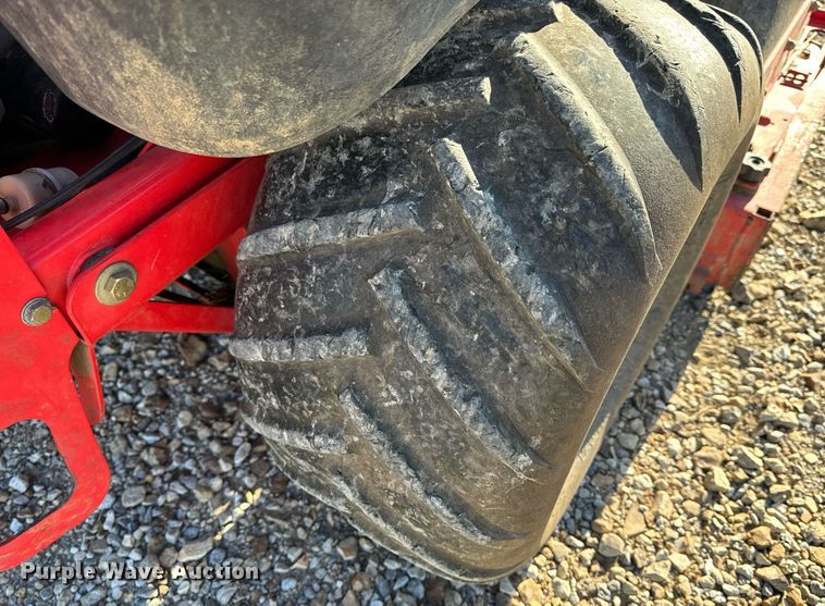 image for item EH6695 Gravely Pro-Turn 260 ZTR lawn mower