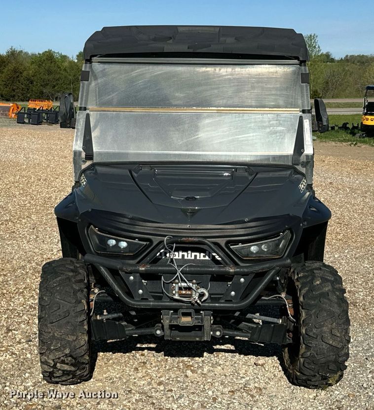 image for item EH6696 Mahendra Retriever 1000 utility vehicle