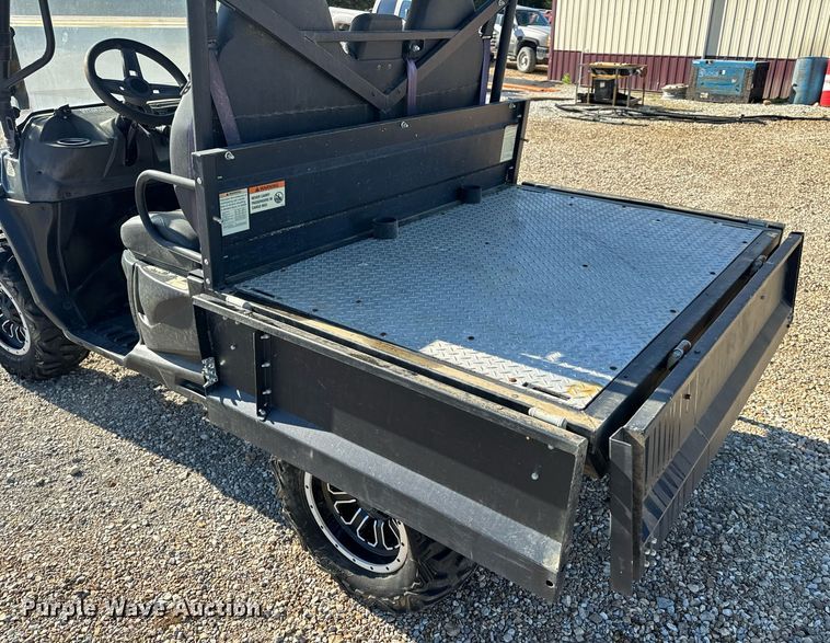 image for item EH6696 Mahendra Retriever 1000 utility vehicle