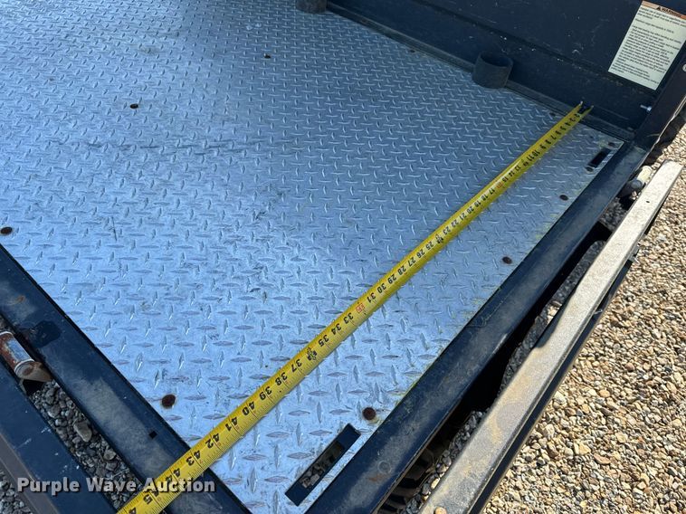 image for item EH6696 Mahendra Retriever 1000 utility vehicle