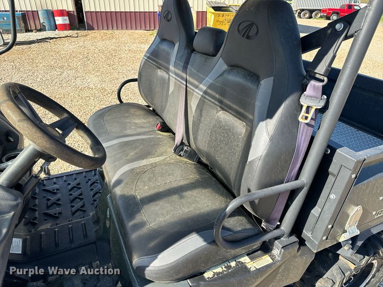 image for item EH6696 Mahendra Retriever 1000 utility vehicle