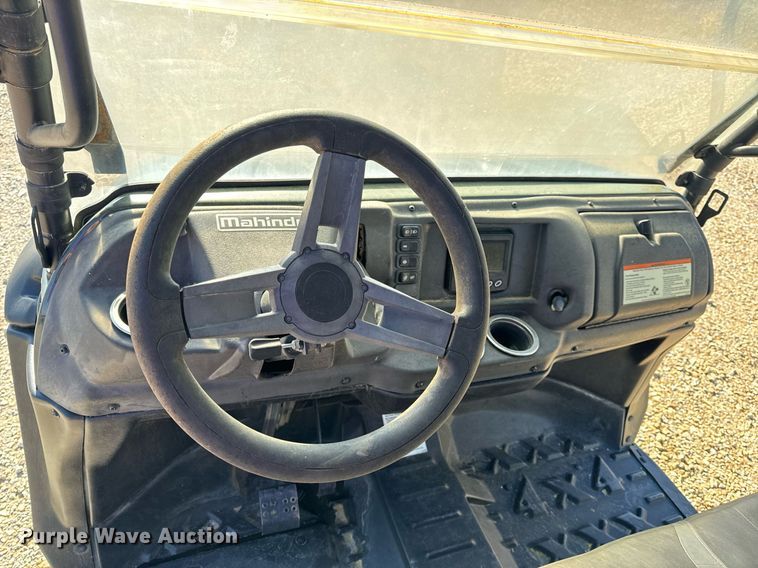 image for item EH6696 Mahendra Retriever 1000 utility vehicle