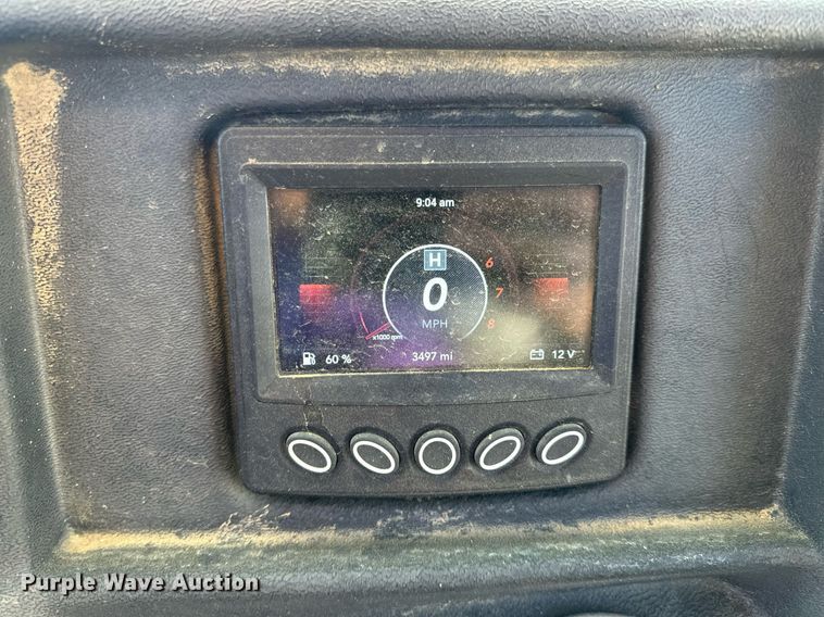 image for item EH6696 Mahendra Retriever 1000 utility vehicle