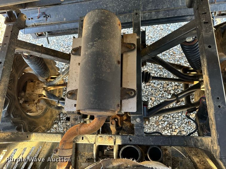 image for item EH6696 Mahendra Retriever 1000 utility vehicle