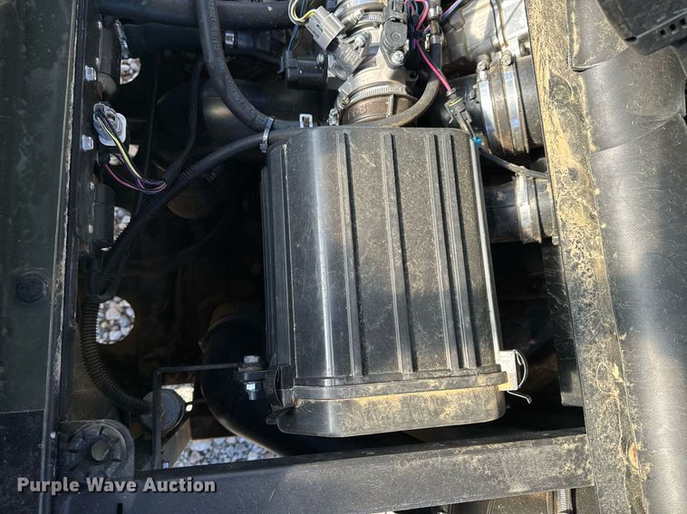 image for item EH6696 Mahendra Retriever 1000 utility vehicle