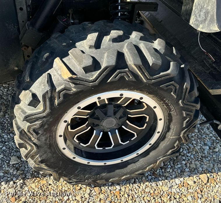 image for item EH6696 Mahendra Retriever 1000 utility vehicle