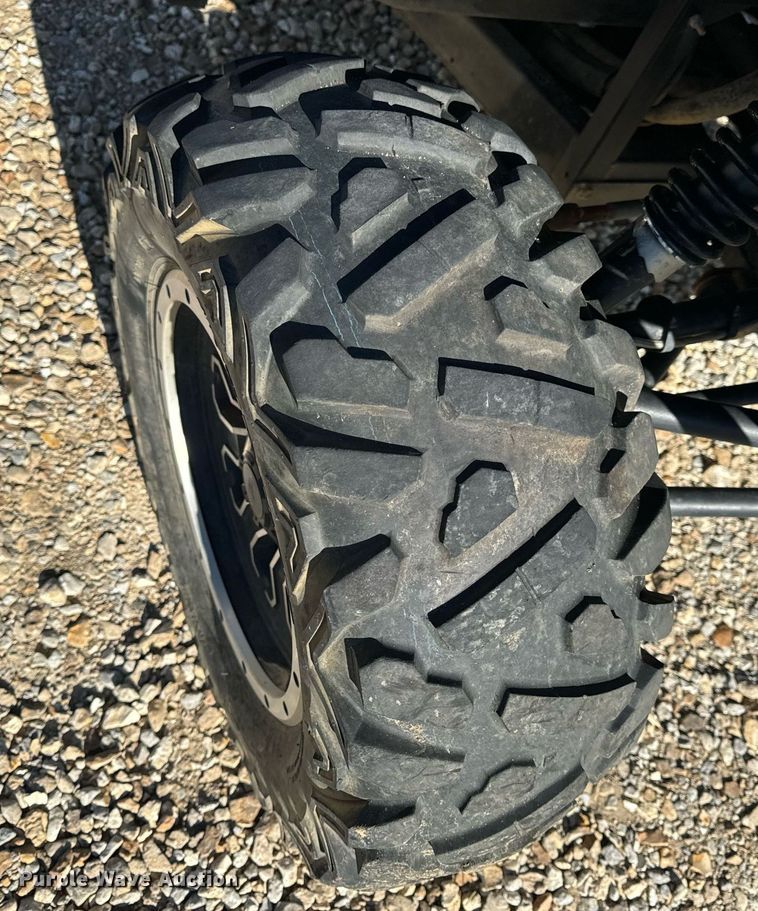 image for item EH6696 Mahendra Retriever 1000 utility vehicle