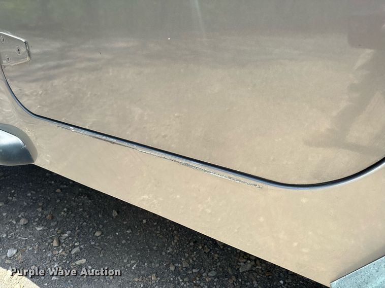 image for item EH6704 2000 Jeep Wrangler Sport SUV