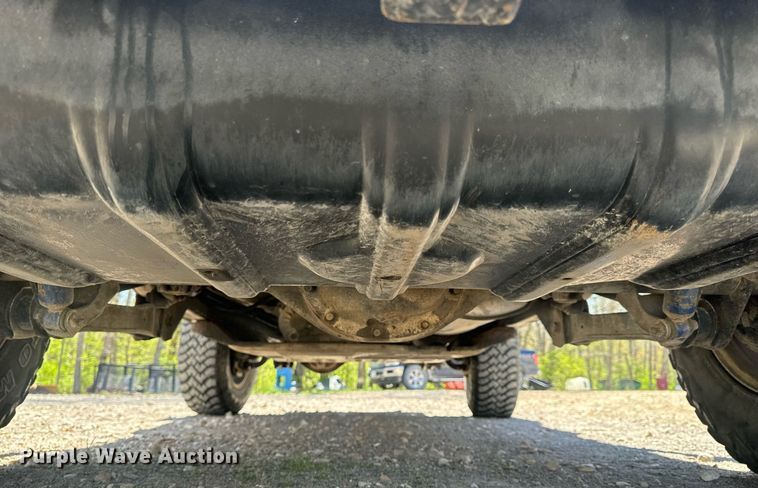 image for item EH6704 2000 Jeep Wrangler Sport SUV