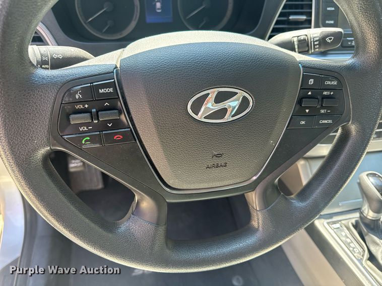 image for item EH6705 2015 Hyundai Sonata 