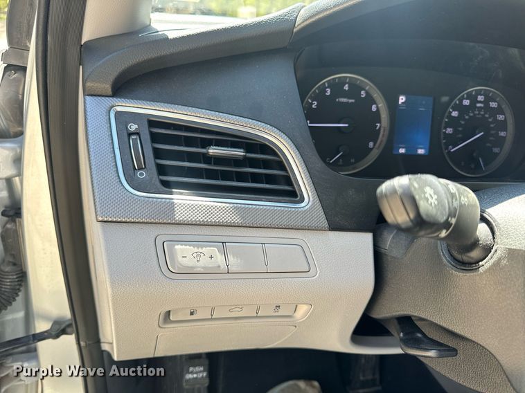 image for item EH6705 2015 Hyundai Sonata 