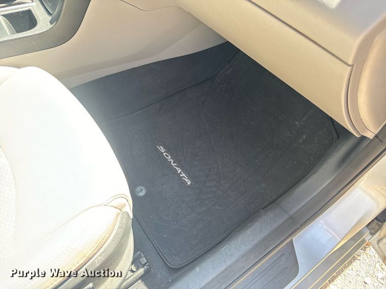 image for item EH6705 2015 Hyundai Sonata 