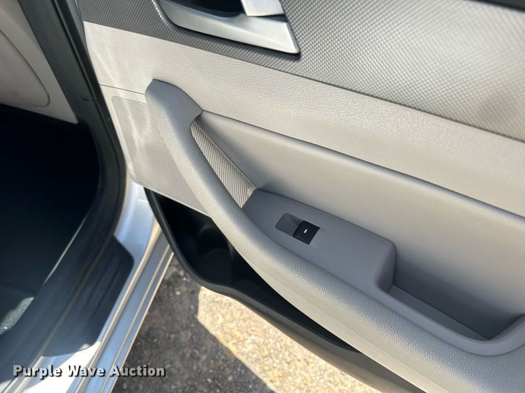 image for item EH6705 2015 Hyundai Sonata 