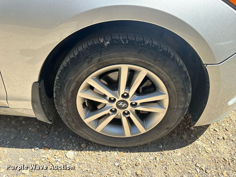 image for item EH6705 2015 Hyundai Sonata 