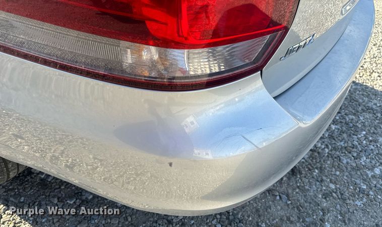 image for item EH6710 2010 Volkswagen Jetta TDI 