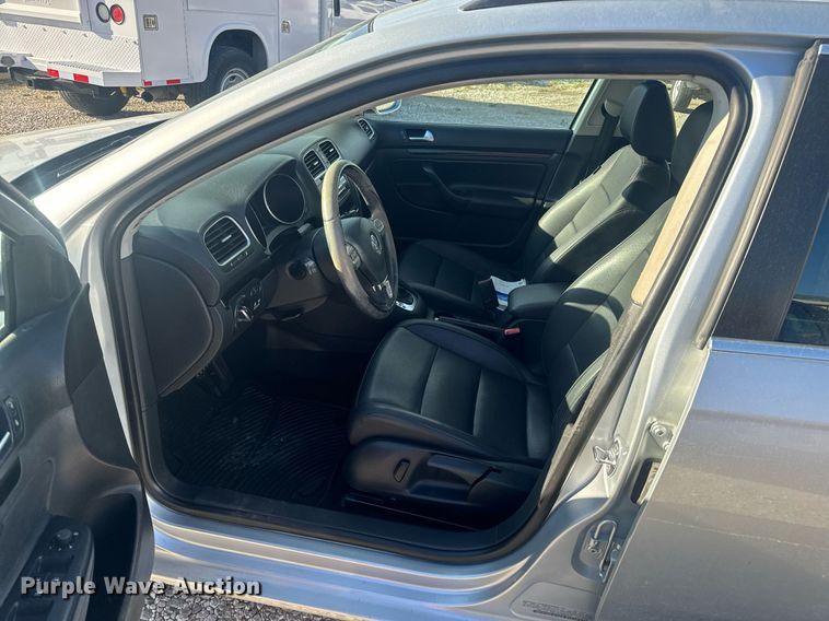 image for item EH6710 2010 Volkswagen Jetta TDI 