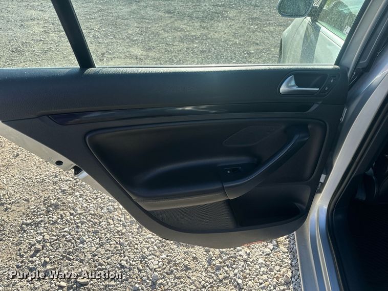 image for item EH6710 2010 Volkswagen Jetta TDI 