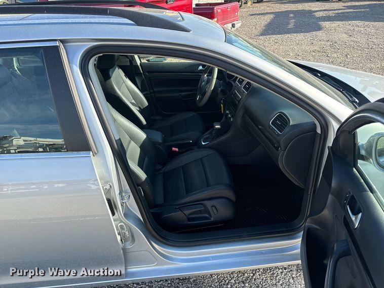 image for item EH6710 2010 Volkswagen Jetta TDI 